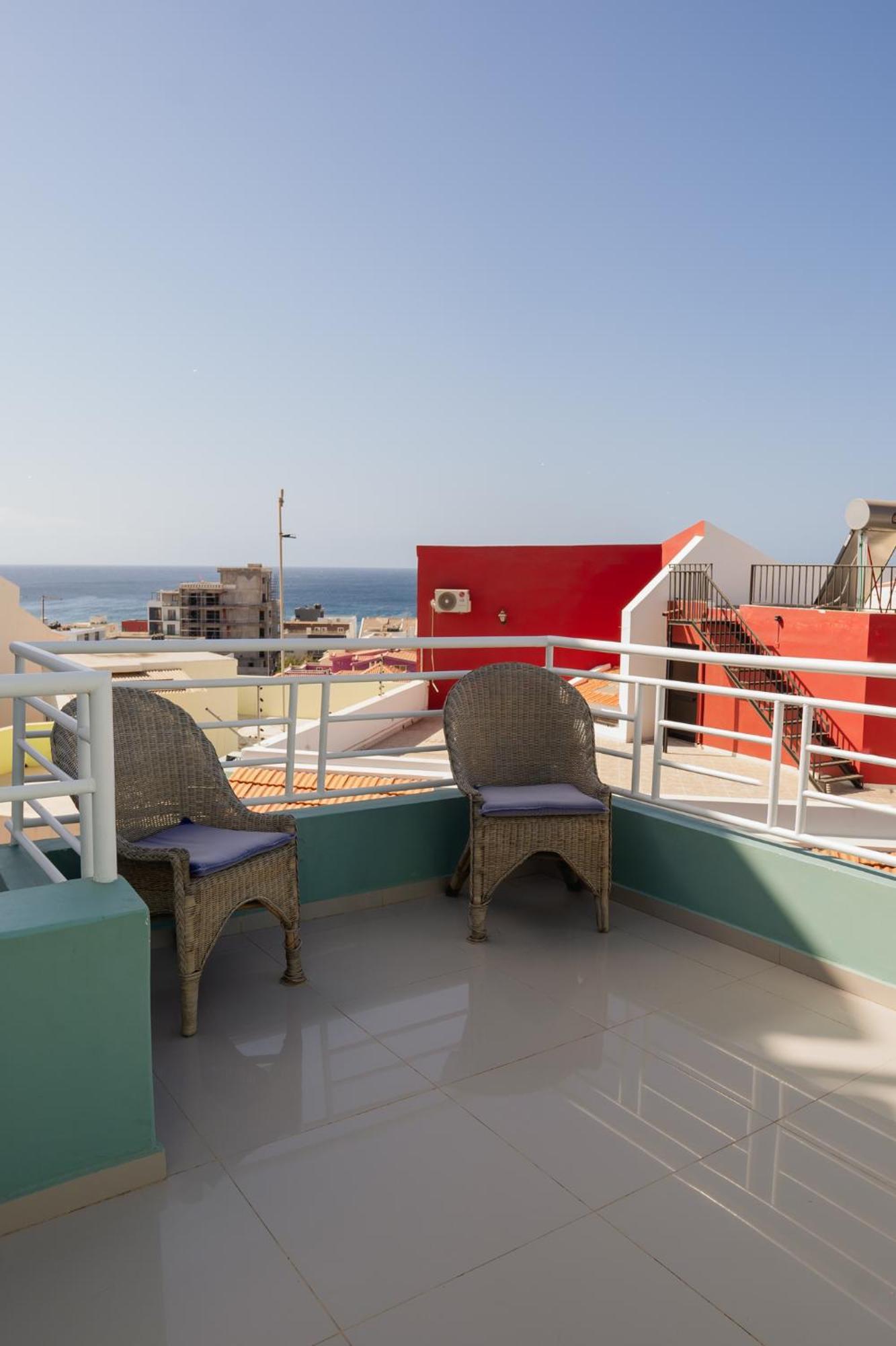 Praia Guest House Eksteriør bilde