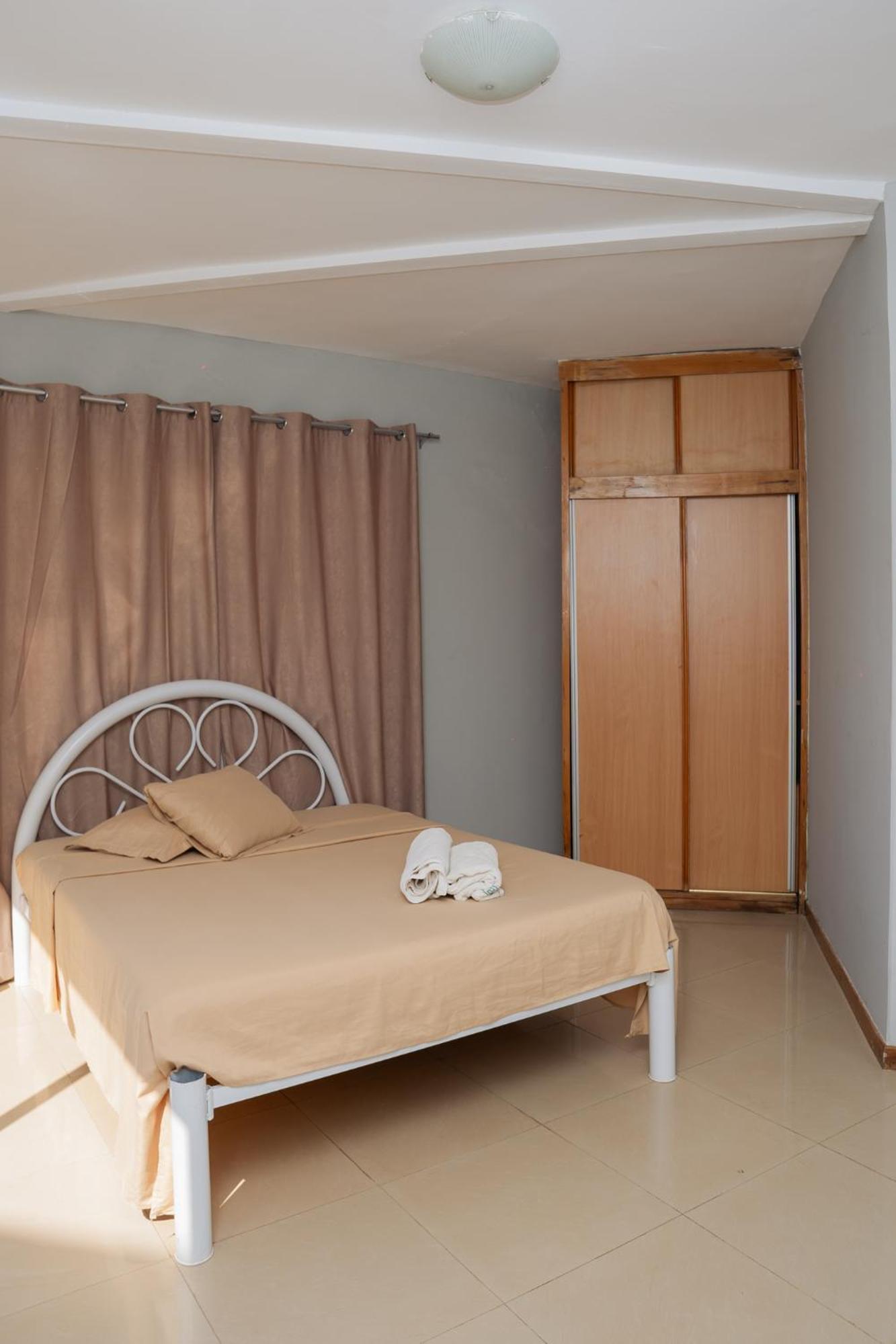 Praia Guest House Eksteriør bilde