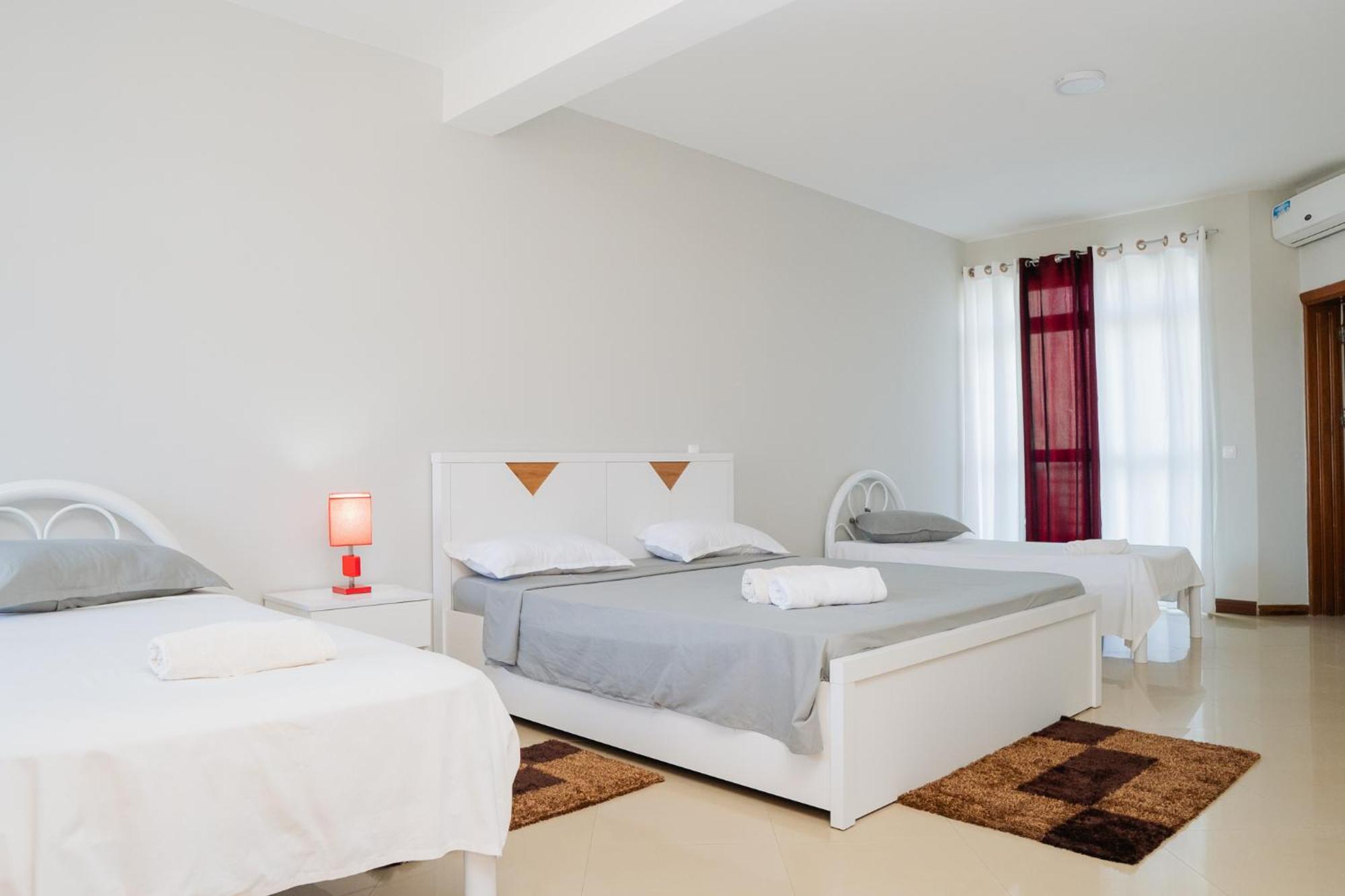 Praia Guest House Eksteriør bilde